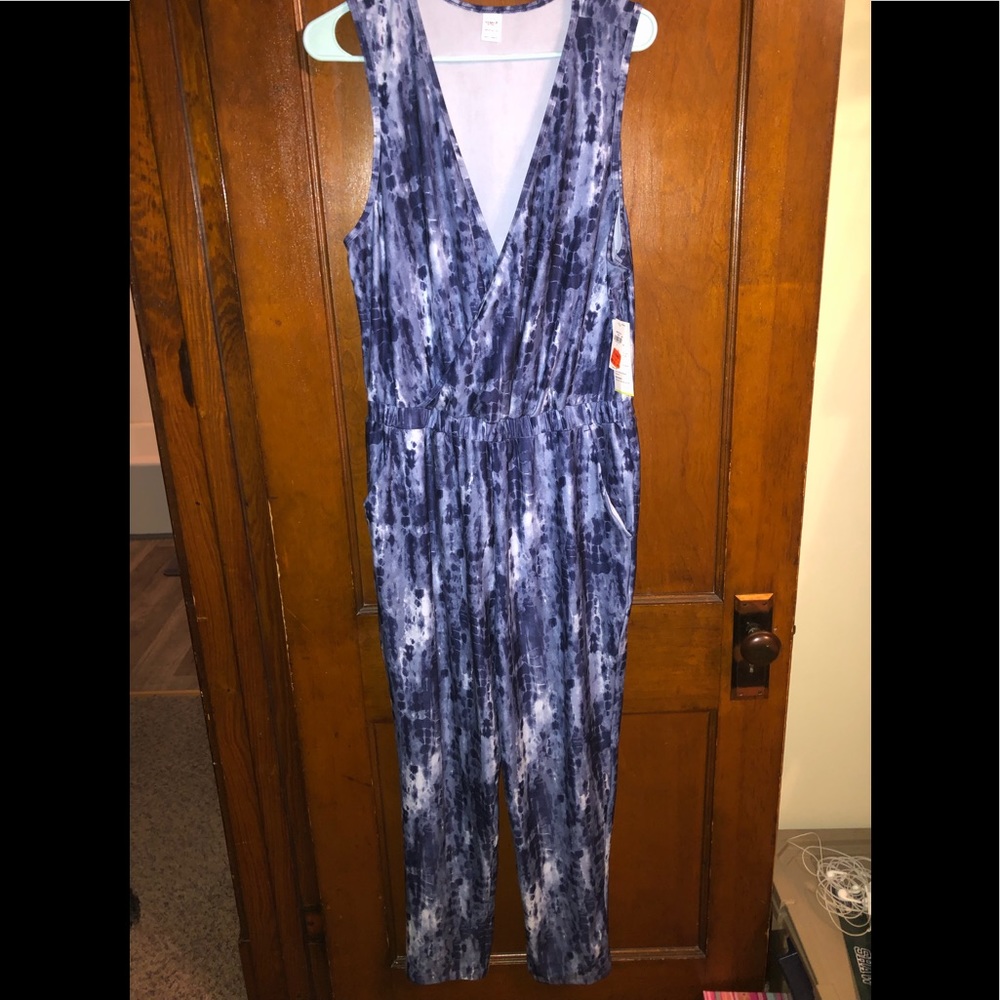 Old Navy Active jumpsuit NWT